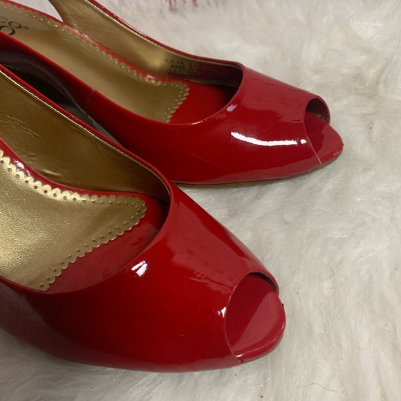 Red Patent Leather Peep Toe Slingback Wedges { Franco Sarto } - Picture 3 of 11